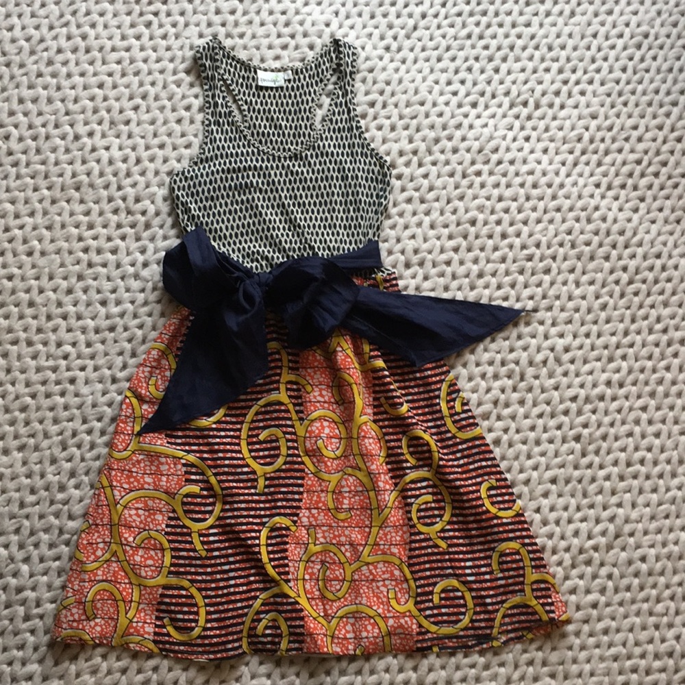 Pattered sleeveless dress